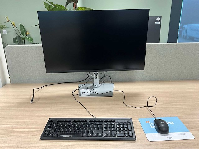 Dell p3222qe/p2419h monitor (6x) - afbeelding 1 van  8