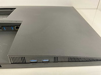 Dell (p3223qe) 32”, 3840x2160 (uhd) ips monitor - afbeelding 7 van  7