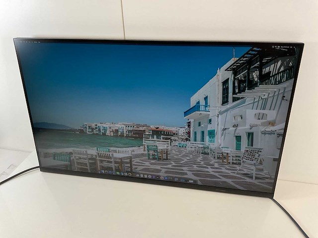 Dell (p3223qe) 32”, 3840x2160 (uhd) ips monitor - afbeelding 3 van  6