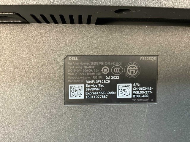 Dell (p3223qe) 32”, 3840x2160 (uhd) ips monitor - afbeelding 6 van  6