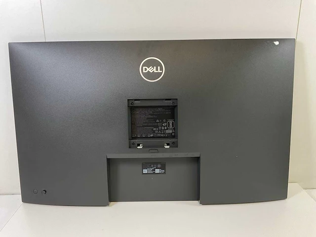 Dell (p3223qe) 32”, 3840x2160 (uhd) ips monitor - afbeelding 4 van  6