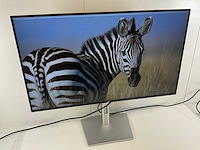 Dell (p3225qe) 32”, 3840x2160 (uhd) ips monitor - afbeelding 2 van  6