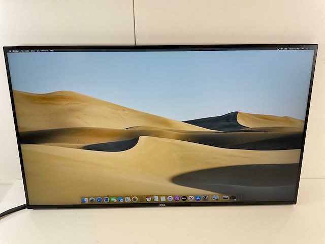 Dell (p3225qe) 32”, 3840x2160 (uhd) ips monitor - afbeelding 1 van  6