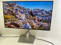 Dell (p3225qe) 32”, 3840x2160 (uhd) ips monitor - afbeelding 3 van  6