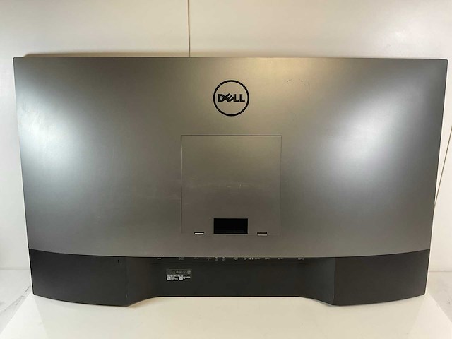 Dell (p4317q) 43”, 3840x2160 (uhd) ips monitor - afbeelding 4 van  5