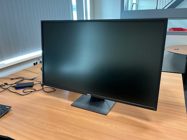 Dell p4317q monitor - afbeelding 2 van  4