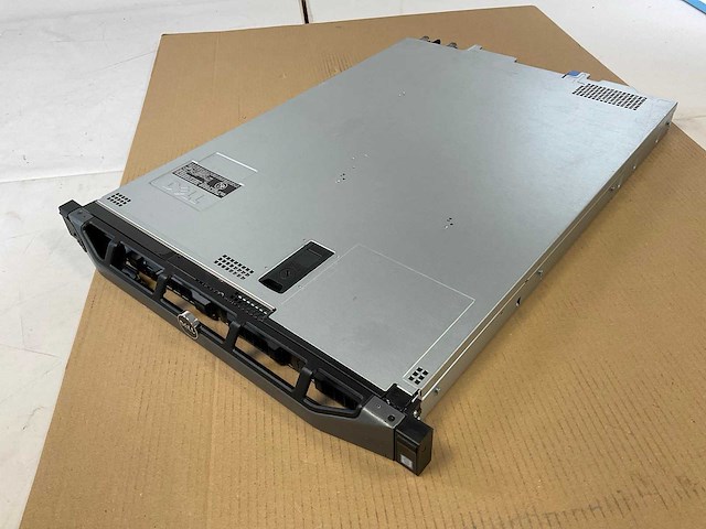 Dell (poweredge r430) - 2x xeon(r) e5-2620 v4, 8x 16 gb ram, 2x 120 gb intel (ssdsc2bb120g7r) 1u-2-socket rack mount chassis - afbeelding 3 van  9