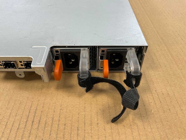 Dell (poweredge r430) - 2x xeon(r) e5-2620 v4, 8x 16 gb ram, 2x 120 gb intel (ssdsc2bb120g7r) 1u-2-socket rack mount chassis - afbeelding 6 van  9