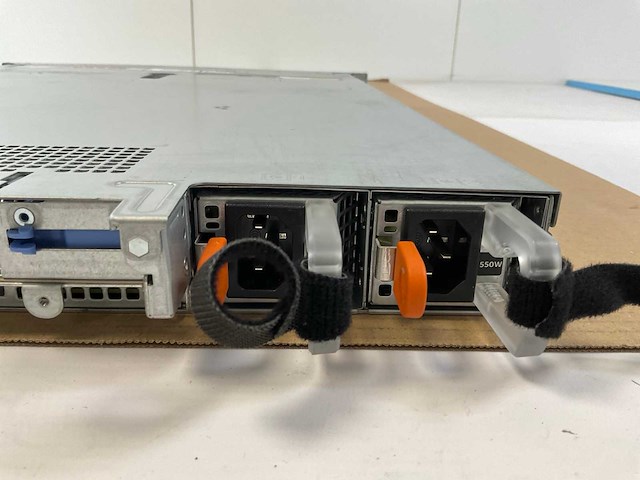 Dell (poweredge r440) - xeon(r) gold 5122, 128 gb ram (4x32gb), no hdd rackmount chassis - afbeelding 5 van  6