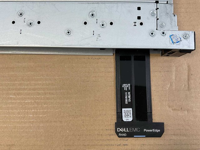 Dell (poweredge r440) - xeon(r) gold 5122, 128 gb ram (4x32gb), no hdd rackmount chassis - afbeelding 6 van  6