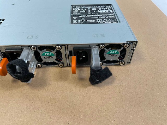Dell (poweredge r630) - 2x xeon(r) e5-2660 v3, 192 gb ram (12x16gb), no hdd rackmount chassis - afbeelding 5 van  6