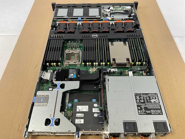 Dell (poweredge r630) - xeon(r) e5-2650 v3, 128 gb ram (8x16gb), 600 gb sas rack mount chassis - afbeelding 3 van  6