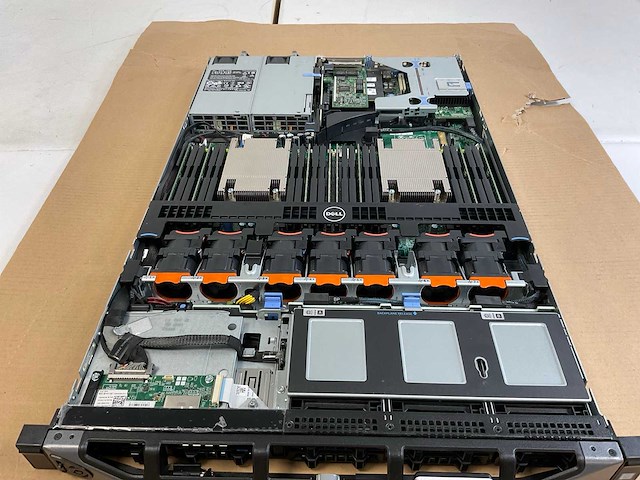 Dell poweredge r630, 2x xeon(r) e5-2640 v3, 128 gb ram(8x 16 gb), no hdd rack mount chassis - afbeelding 6 van  9