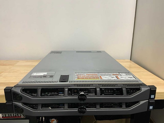 Dell poweredge r630 server (2x) - afbeelding 1 van  10