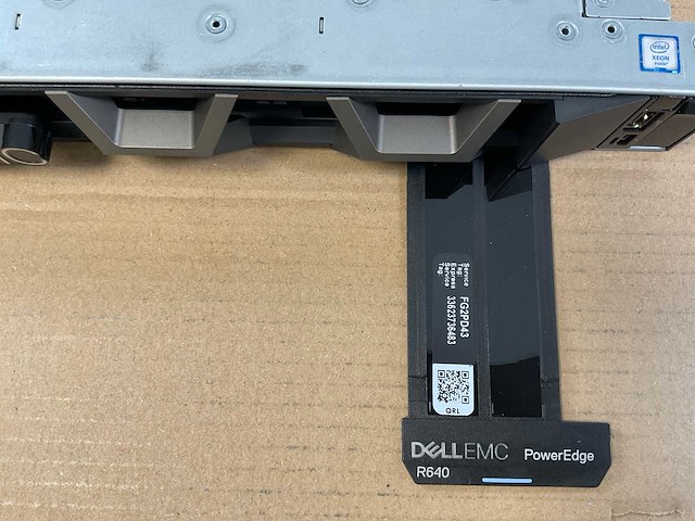 Dell (poweredge r640) - 2x xeon(r) gold 6234, 160 gb ram (5x32gb), no hdd rackmount chassis - afbeelding 10 van  10