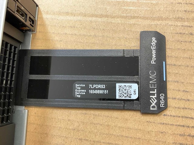 Dell poweredge r640, 2x xeon(r) gold 6226r, 12x 32 gb ram, no hdd rack mount chassis - afbeelding 8 van  8
