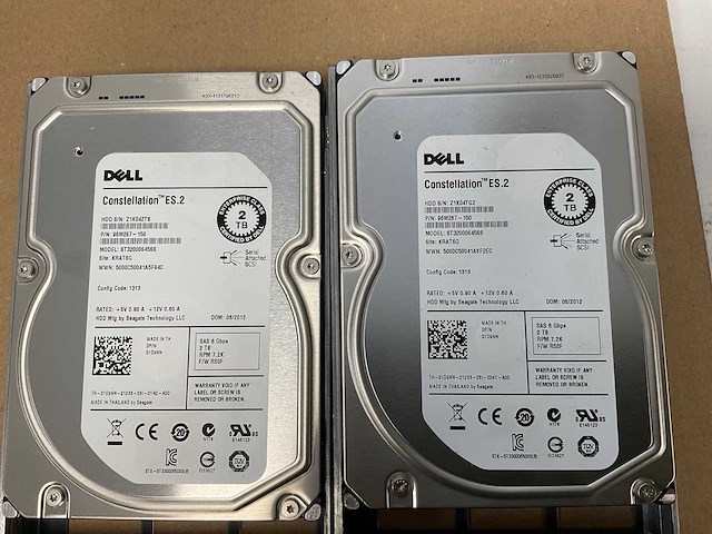 Dell poweredge r720, 2x xeon(r) e5-2640, 128 gb ram(8x 16gb), 7x 2 tb sas(st32000645ss) rack mount chassis - afbeelding 2 van  8