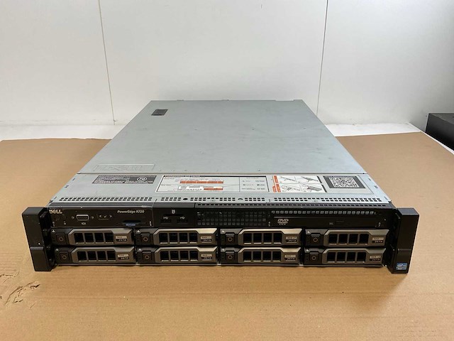 Dell poweredge r720, 2x xeon(r) e5-2640, 128 gb ram(8x 16gb), 8x 2 tb sas(st32000645ss) rack mount chassis - afbeelding 1 van  8