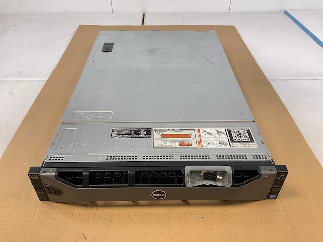 Dell (poweredge r720xd) - 2x xeon(r) e5-2620, 12x 8 gb ram, 1x 147 gb seagate (st9146852ss) 2u-2-socket rack mount chassis - afbeelding 2 van  9