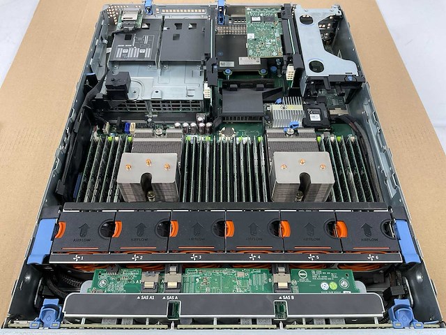 Dell (poweredge r720xd) - 2x xeon(r) e5-2620, 24x 8 gb ram, 14x 147 gb seagate (st9146852ss) 2u-2-socket rack mount chassis - afbeelding 10 van  10