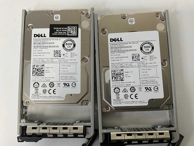 Dell poweredge r730, 2x xeon(r) e5-2637 v3, 4x 16 gb ram, 8x 600 gb sas(st600mp0005) rack mount chassis - afbeelding 3 van  11