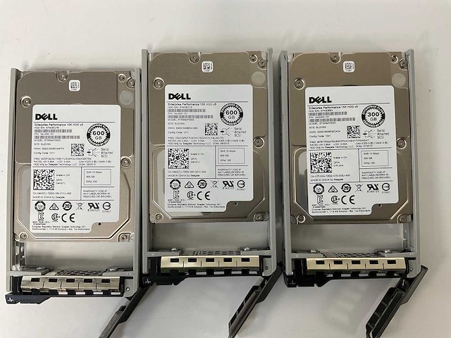 Dell poweredge r730, 2x xeon(r) e5-2637 v3, 4x 16 gb ram, 8x 600 gb sas(st600mp0005) rack mount chassis - afbeelding 11 van  11