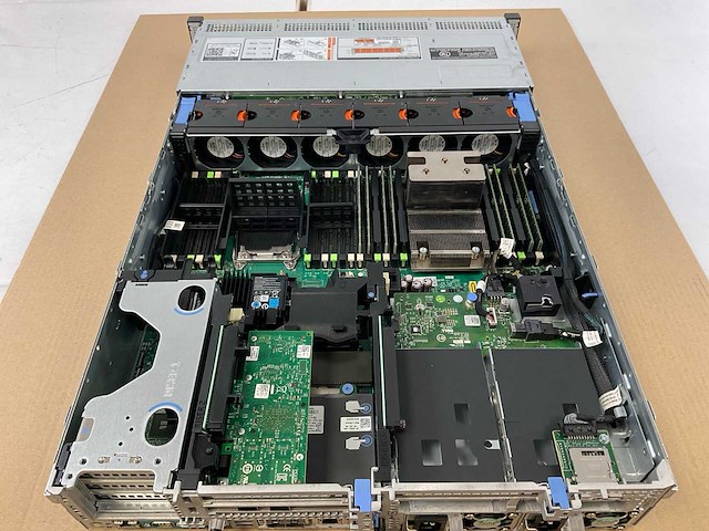 Dell (poweredge r730xd) - xeon(r) e5-2650 v3, 128 gb ram (8x16gb), 48 tb sas rack mount chassis - afbeelding 5 van  9