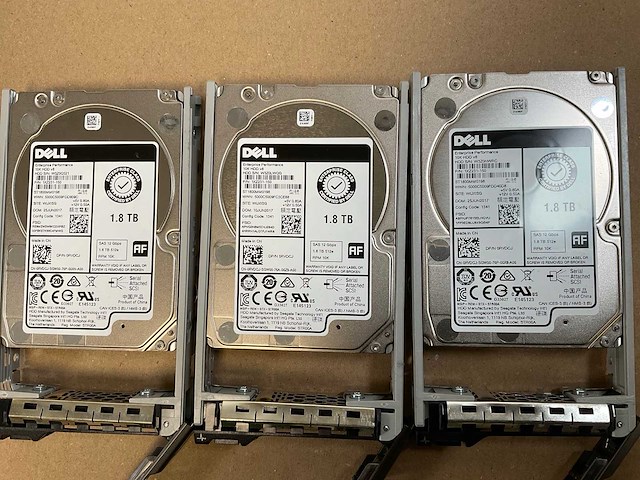 Dell poweredge r730xd, xeon(r) e5-2630 v4, 32 gb ram(2x 16gb), 2x 120 gb ssd(ssdsc2bb120g7r) - 12x 1.8 tb sas(st1800mm0198) rack mount chassis - afbeelding 13 van  13