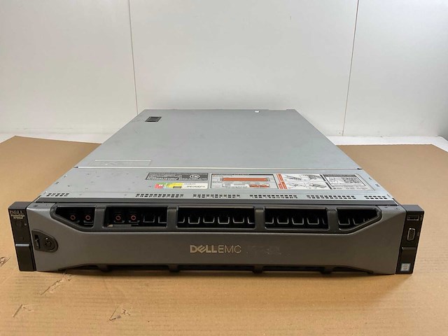 Dell poweredge r730xd, xeon(r) e5-2630 v4, 32 gb ram(2x 16gb), 2x 120 gb ssd(ssdsc2bb120g7r) - 7x 1.8 tb sas(st1800mm0198) rack mount chassis - afbeelding 6 van  12