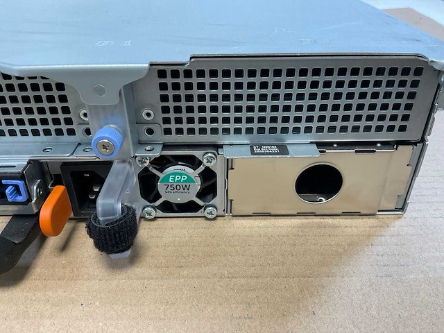 Dell poweredge r740, 2x xeon(r) gold 5118, 512 gb ram(16x 32gb), 7x 1.2 tb sas(al15seb120ny) rack mount chassis - afbeelding 5 van  6