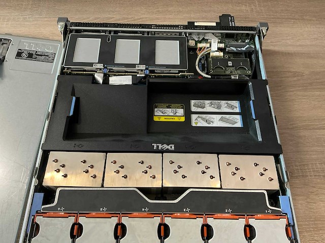 Dell poweredge r810 + powervault md1220 server - afbeelding 5 van  13