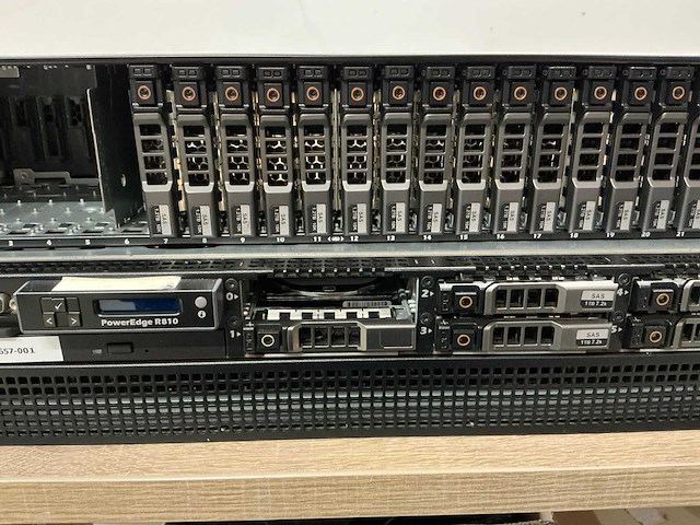 Dell poweredge r810 + powervault md1220 server - afbeelding 8 van  13