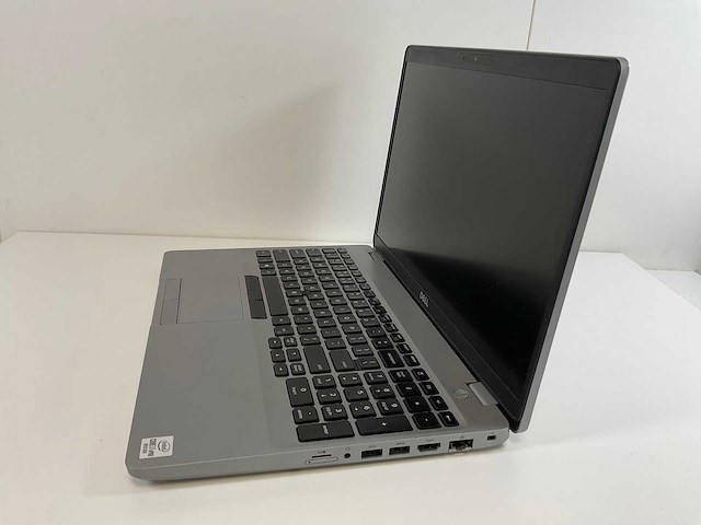 Dell precision 3551 15.5”, core(tm) i7 10th gen, 32 gb ram, 512 gb nvme, nvidia quadro p620 4gb laptop - afbeelding 1 van  2