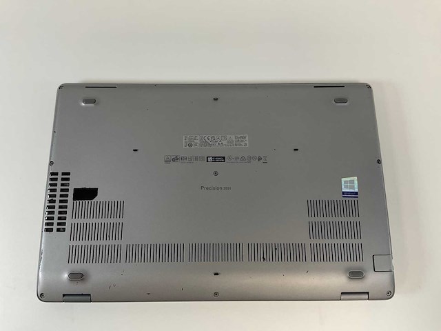 Dell precision 3551 15.6”, core(tm) i7 10th gen, 32 gb ram, 512 gb nvme, nvidia quadro p620 4 gb laptop - afbeelding 6 van  7