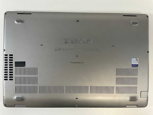 Dell precision 3551 15.6”, core(tm) i7 10th gen, 32 gb ram, 512 gb nvme, nvidia quadro p620 4 gb laptop - afbeelding 6 van  7