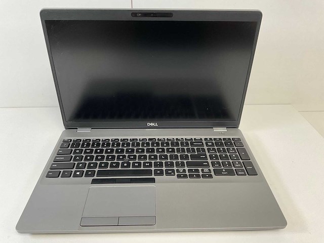 Dell precision 3551 15.6”, core(tm) i7 10th gen, 32 gb ram, 512 gb nvme, nvidia quadro p620 4 gb laptop - afbeelding 1 van  5