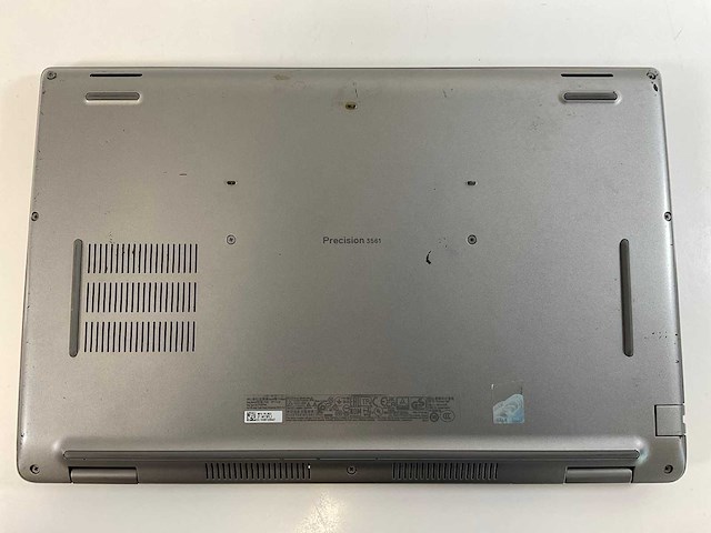 Dell precision 3561 15.5”, core(tm) i9 11th gen, 32 gb ram, 1 tb nvme, nvidia t600 mobile 4gb laptop - afbeelding 6 van  7