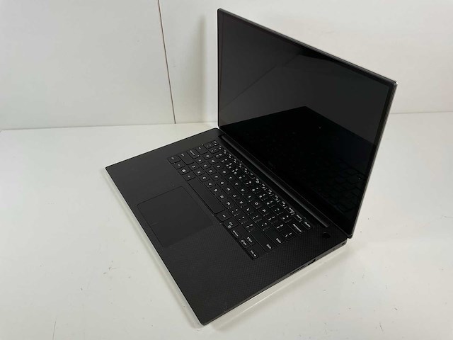 Dell precision 5530 15.5”, core(tm) i7 8th gen, 32 gb ram, 512 gb nvme, nvidia quadro p1000 4 gb laptop - afbeelding 3 van  7