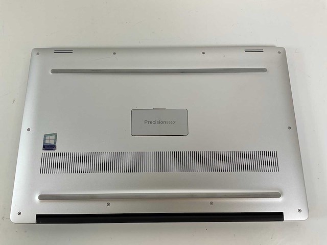 Dell precision 5530 15.5”, core(tm) i7 8th gen, 32 gb ram, 512 gb nvme, nvidia quadro p1000 4 gb laptop - afbeelding 6 van  7