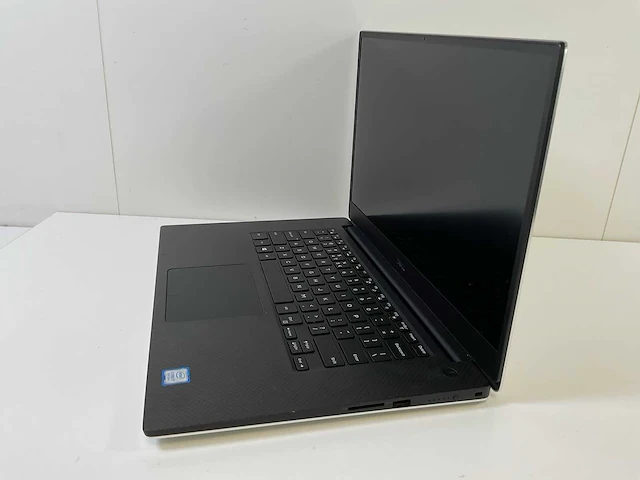 Dell precision 5540 15.5”, core(tm) i7 9th gen, 16 gb ram, 512 gb nvme, nvidia quadro t2000 mobile 4gb laptop - afbeelding 3 van  6