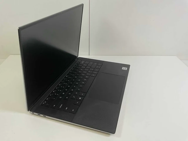 Dell precision 5550 15.6”, core(tm) i7 10th gen, 16 gb ram, 512 gb nvme, nvidia quadro t1000 mobile 4 gb laptop - afbeelding 2 van  7