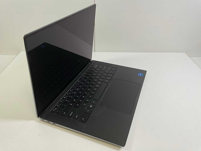 Dell precision 5560 15.6”, core(tm) i7 11th gen, 32 gb ram, 1 tb nvme, nvidia rtx a2000 mobile 4 gb laptop - afbeelding 2 van  7
