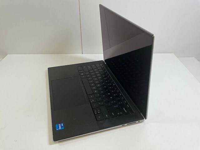 Dell precision 5560 15.6”, core(tm) i7 11th gen, 32 gb ram, 1 tb nvme, nvidia rtx a2000 mobile 4 gb laptop - afbeelding 3 van  7