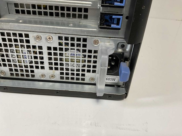 Dell precision 5810, xeon(r) e5-1650 v3, 32 gb ram, 1 tb hdd - 256 gb ssd, nvidia geforce gtx 970 4gb workstation - afbeelding 7 van  8