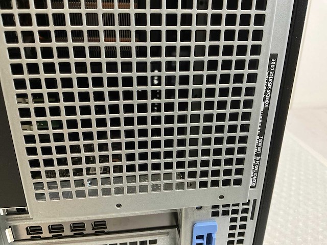Dell precision 5820, xeon(r) w-2125, 32 gb ram (4x8gb), 512 gb nvme, nvidia quadro p1000 4 gb workstations (2x) - afbeelding 5 van  5