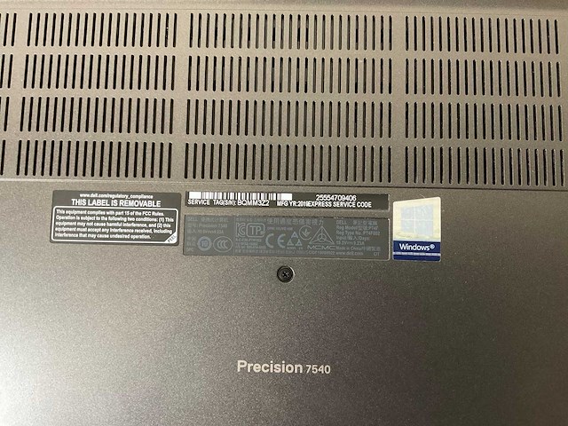 Dell precision 7540 15.5”, core(tm) i7 9th gen, 128 gb ram, 1 tb ssd laptop - afbeelding 7 van  7
