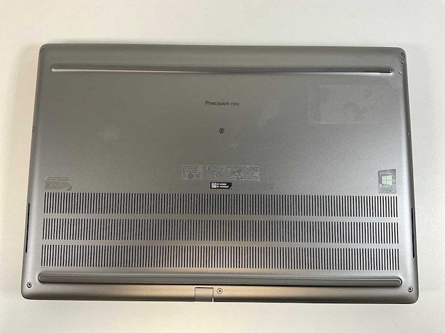 Dell precision 7550 15.5”, core(tm) i7 10th gen, 32 gb ram, 1 tb nvme, nvidia quadro t2000 mobile 4gb touchscreen laptop - afbeelding 1 van  2