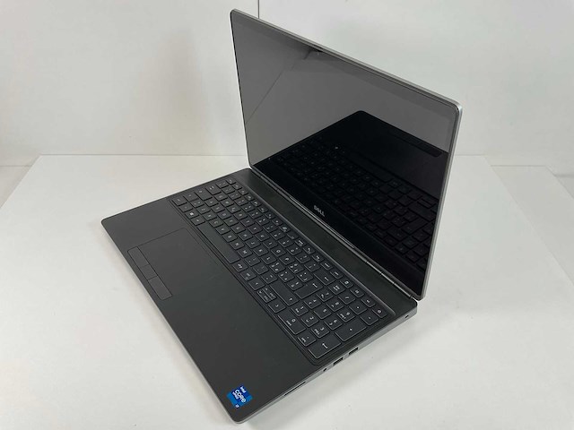 Dell precision 7560 15.6”, core(tm) i7 11th gen, 32 gb ram, 1 tb nvme, nvidia rtx a2000 4 gb laptop - afbeelding 3 van  7