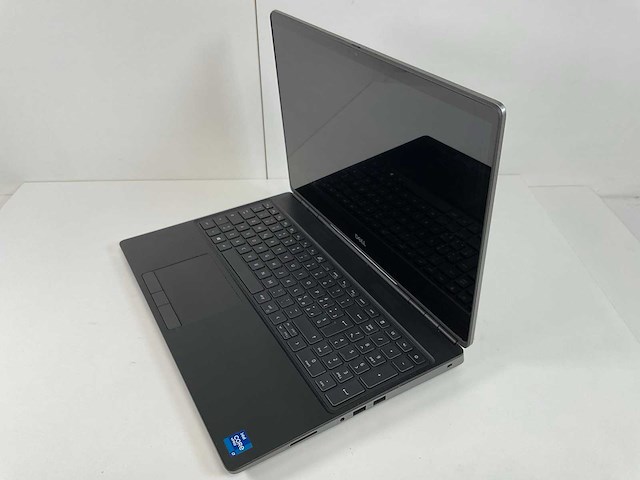 Dell precision 7560 15.6”, core(tm) i7 11th gen, 32 gb ram, 1 tb nvme, nvidia rtx a2000 4 gb laptop - afbeelding 3 van  7
