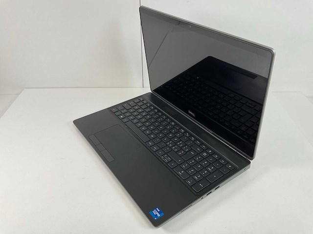 Dell precision 7560 15.6”, core(tm) i7 11th gen, 32 gb ram, 1 tb nvme, nvidia rtx a2000 4 gb laptop - afbeelding 2 van  4